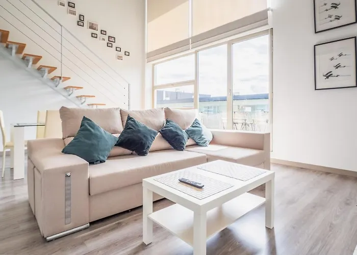 El Ventero Apartment - Elegante Apt Para 5 Con Terraza, Wi-Fi Y Aparcamiento En La Calle