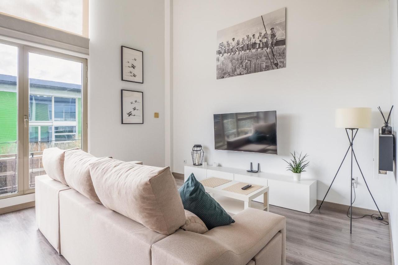 Apartment El Ventero - Elegante 5 Con Terraza, Wi-fi Y Aparcamiento En La Calle